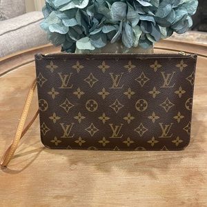 Louis Vuitton clutch